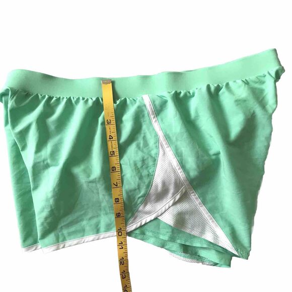 Under Armour Heatgear Shorts Womens Fly By 2.0 Brief Lined Green Loose Sz XL 3” - Picture 9 of 13
